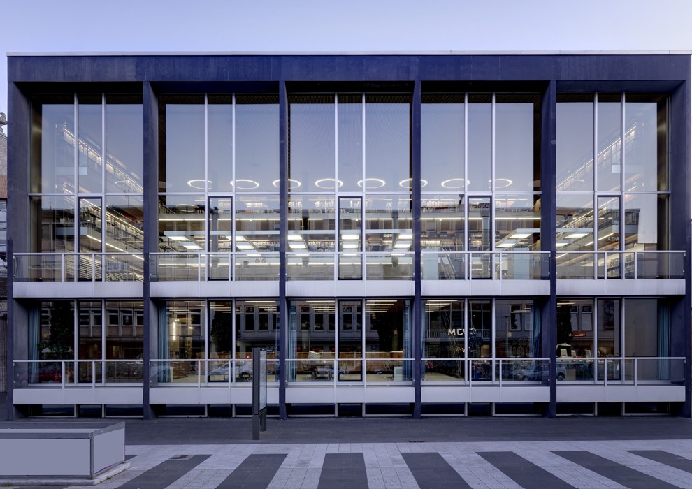 GNM-Bibliothek und -Archiv aussen